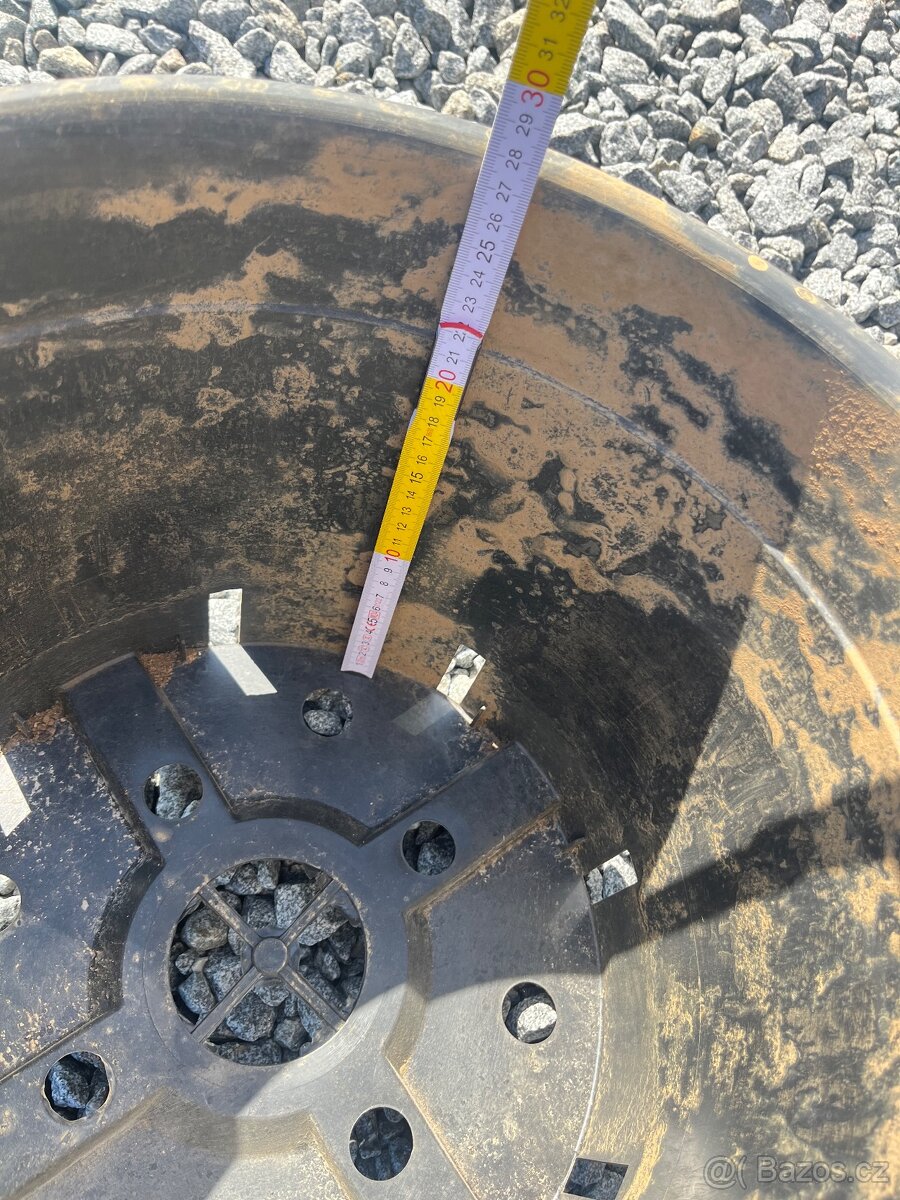 Květináče kulaté - 2