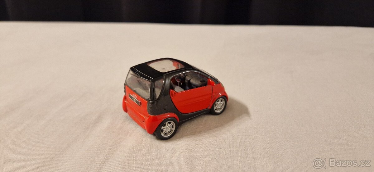 Smart 1:43 - 2