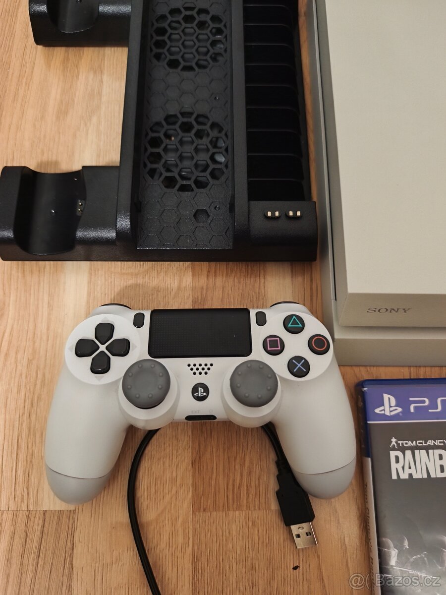 PlayStation 4 FAT WHITE EDITION - 2