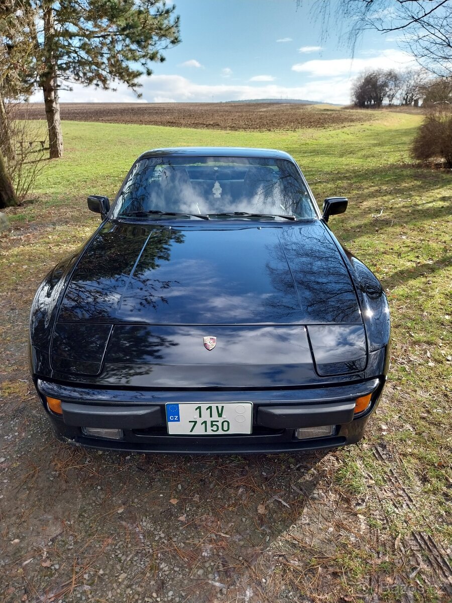Porsche 944 - 2