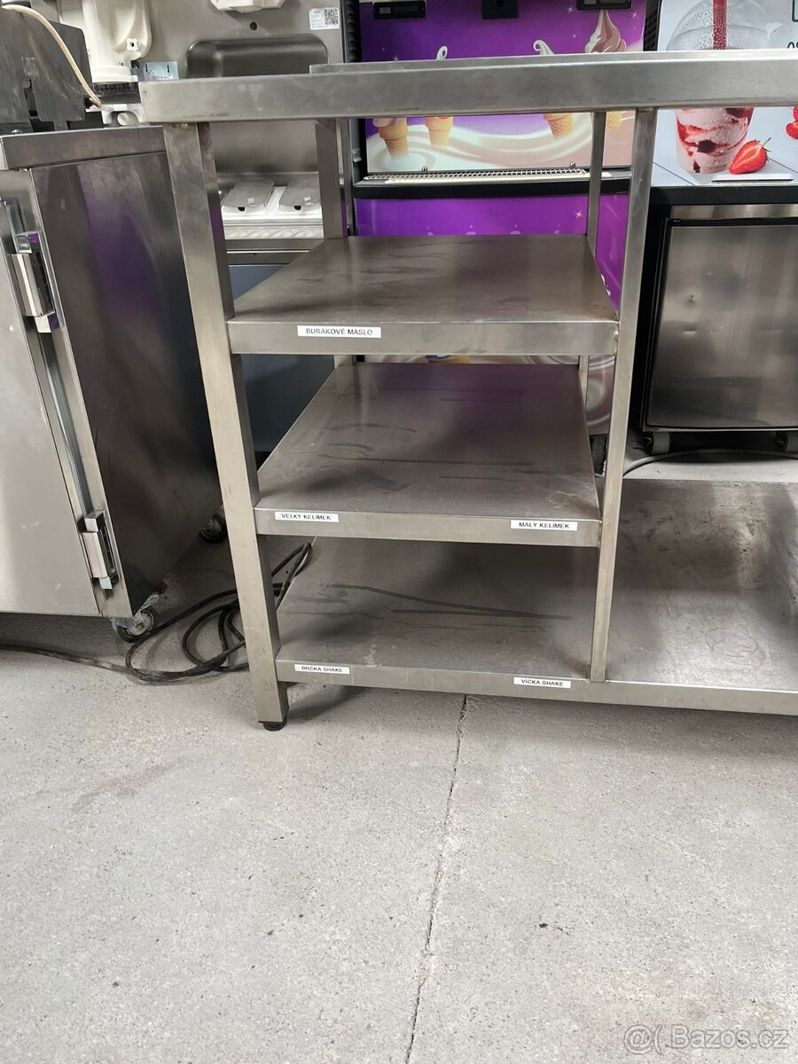 Nerezový stůl s podavačem - 2