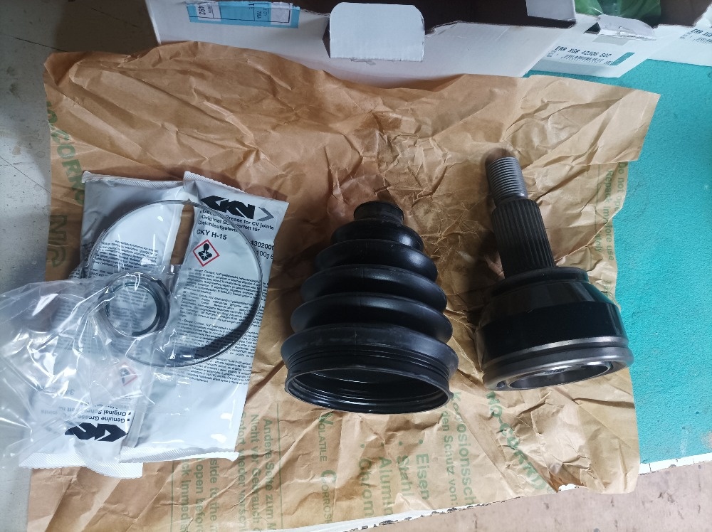 LR Discovery Sport 2015-(L550) Ložiska, homokin. klouby ORIG - 2