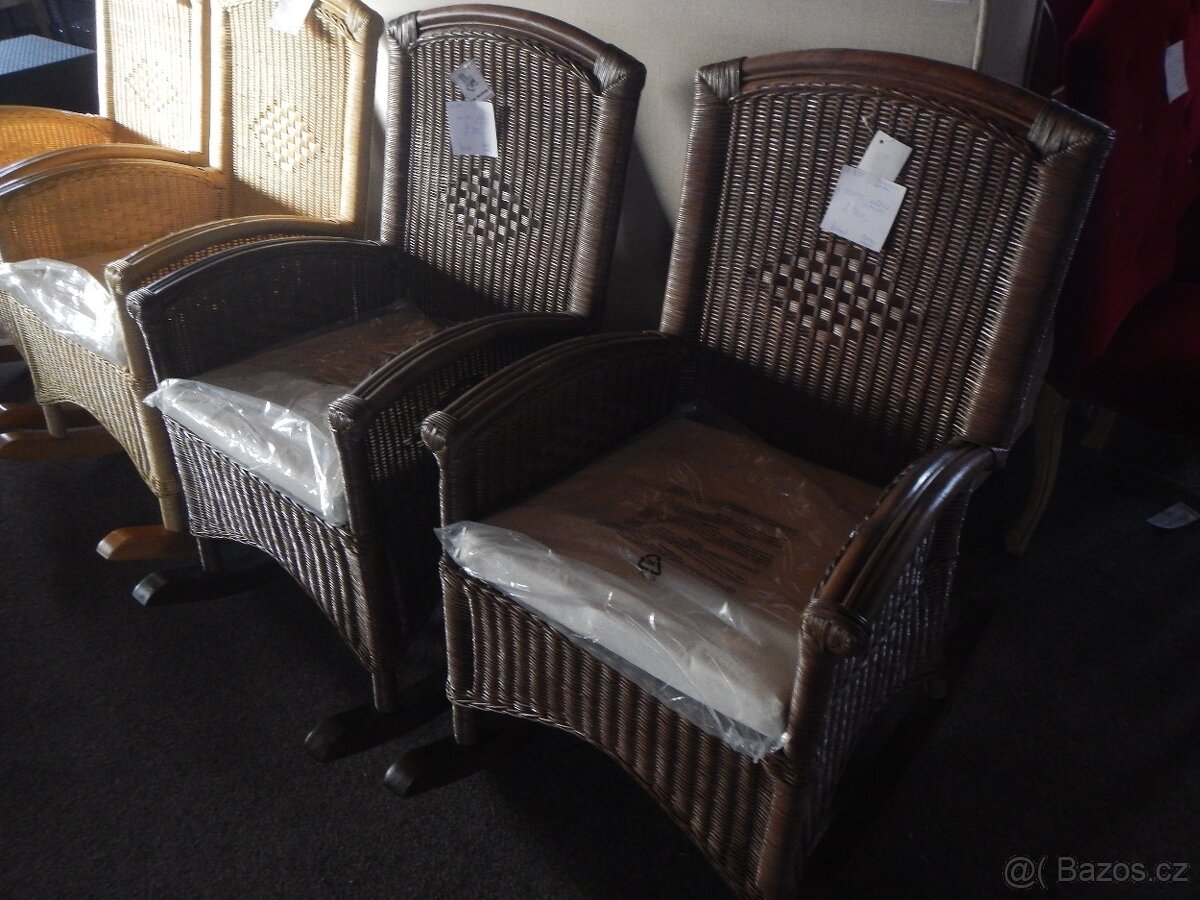 Houpací křeslo ratanové - 2