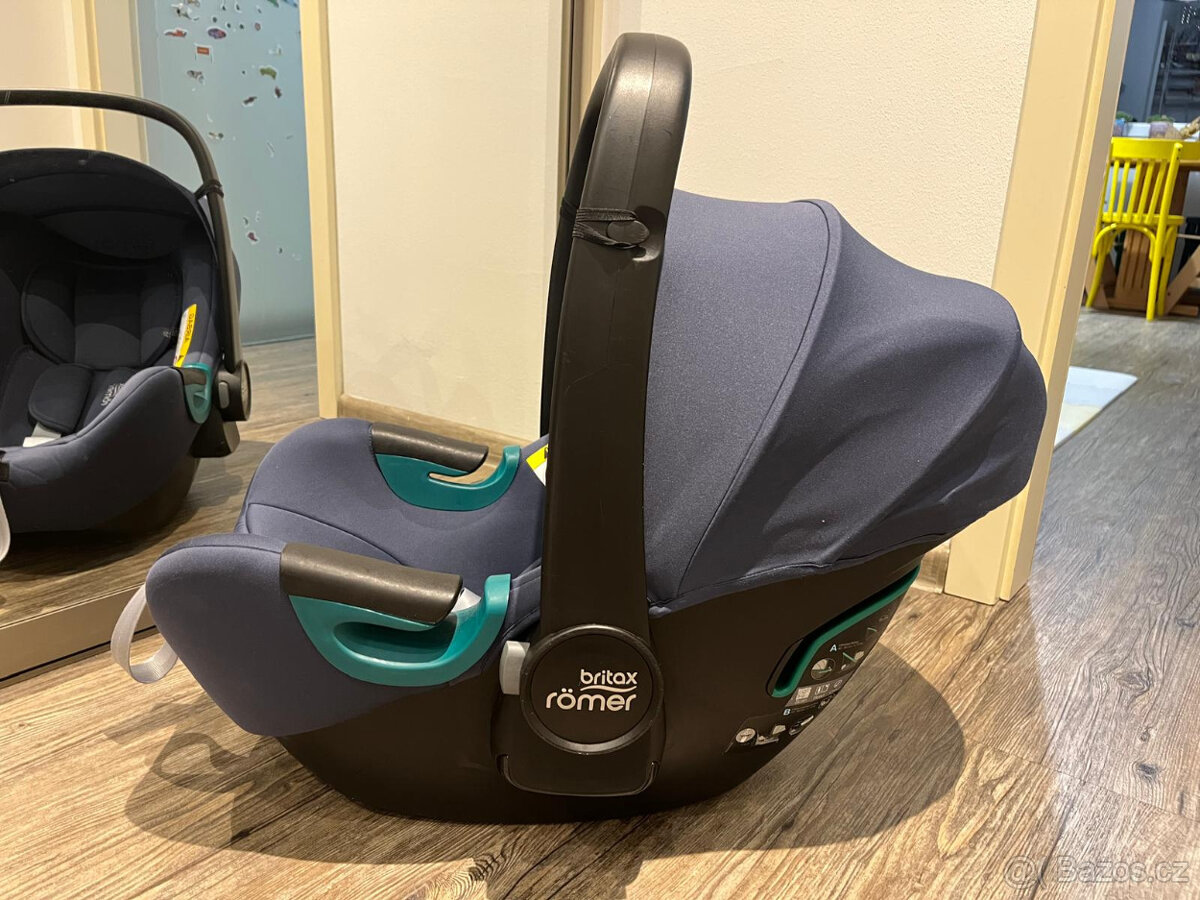 Britax Römer 3 i-Size - 2