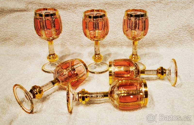 6 dílnou sadu kalených rubínových sklenek se zlacením - 2