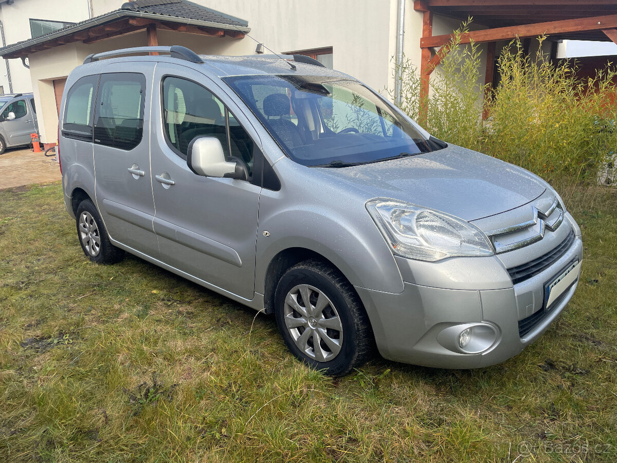 Citroën Berlingo: rampa pro vozíčkáře - 2