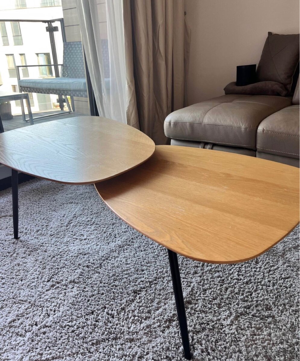 Konferenční stolek - 2