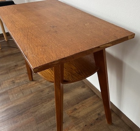 Retro stolek - 2