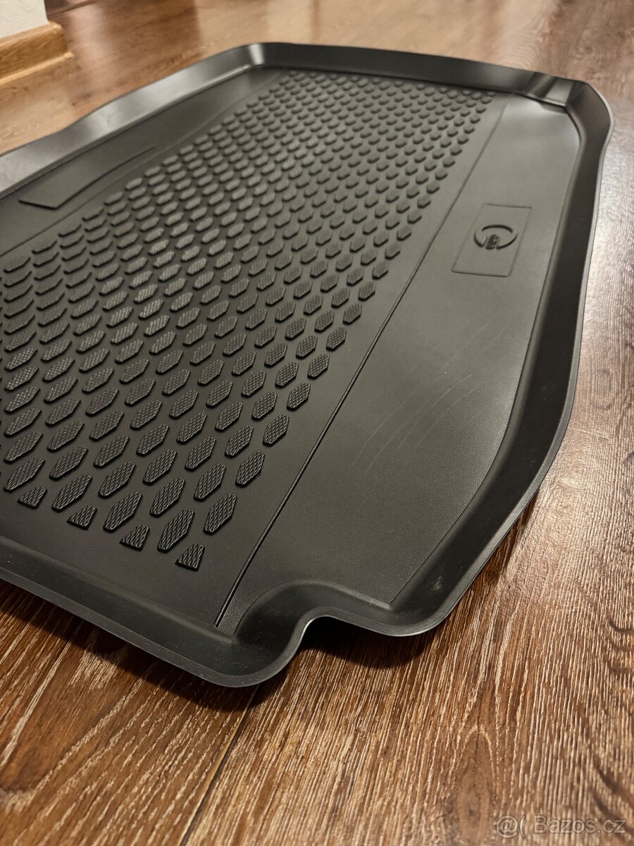 Gumová vana do kufru Škoda Fabia IV - 2