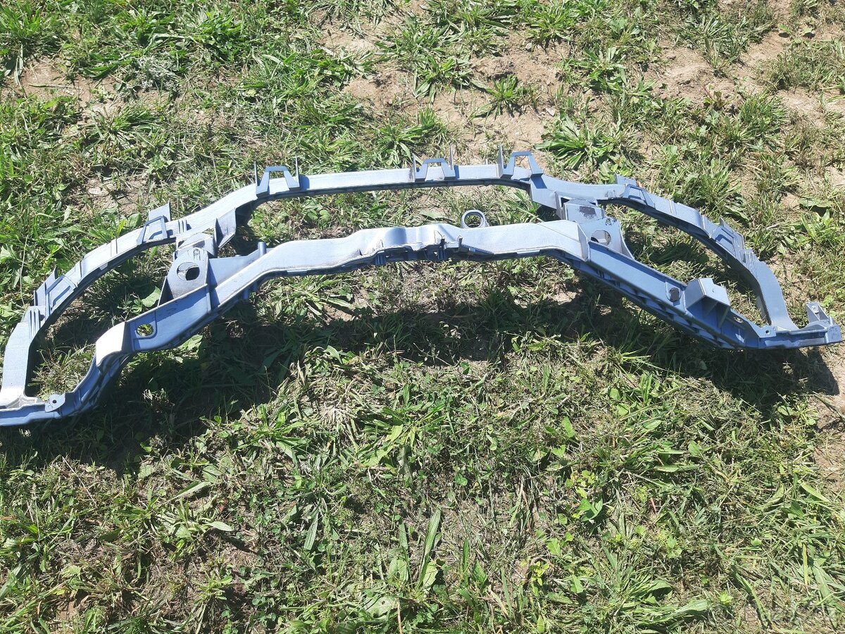 Prodám přední čelo do FORD C-MAX 3M51-8B041 - 2