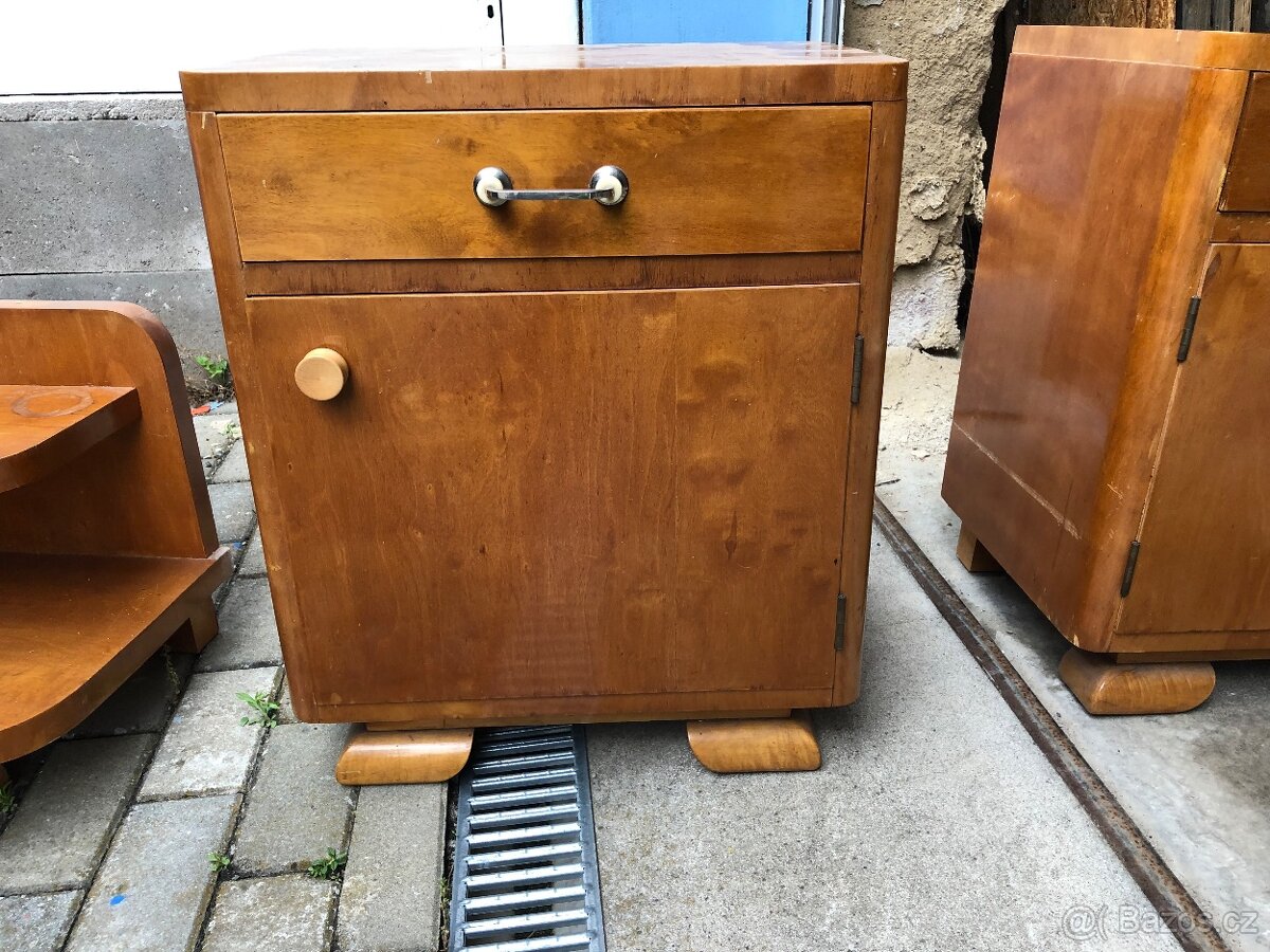 Starožitné noční stolky - 2