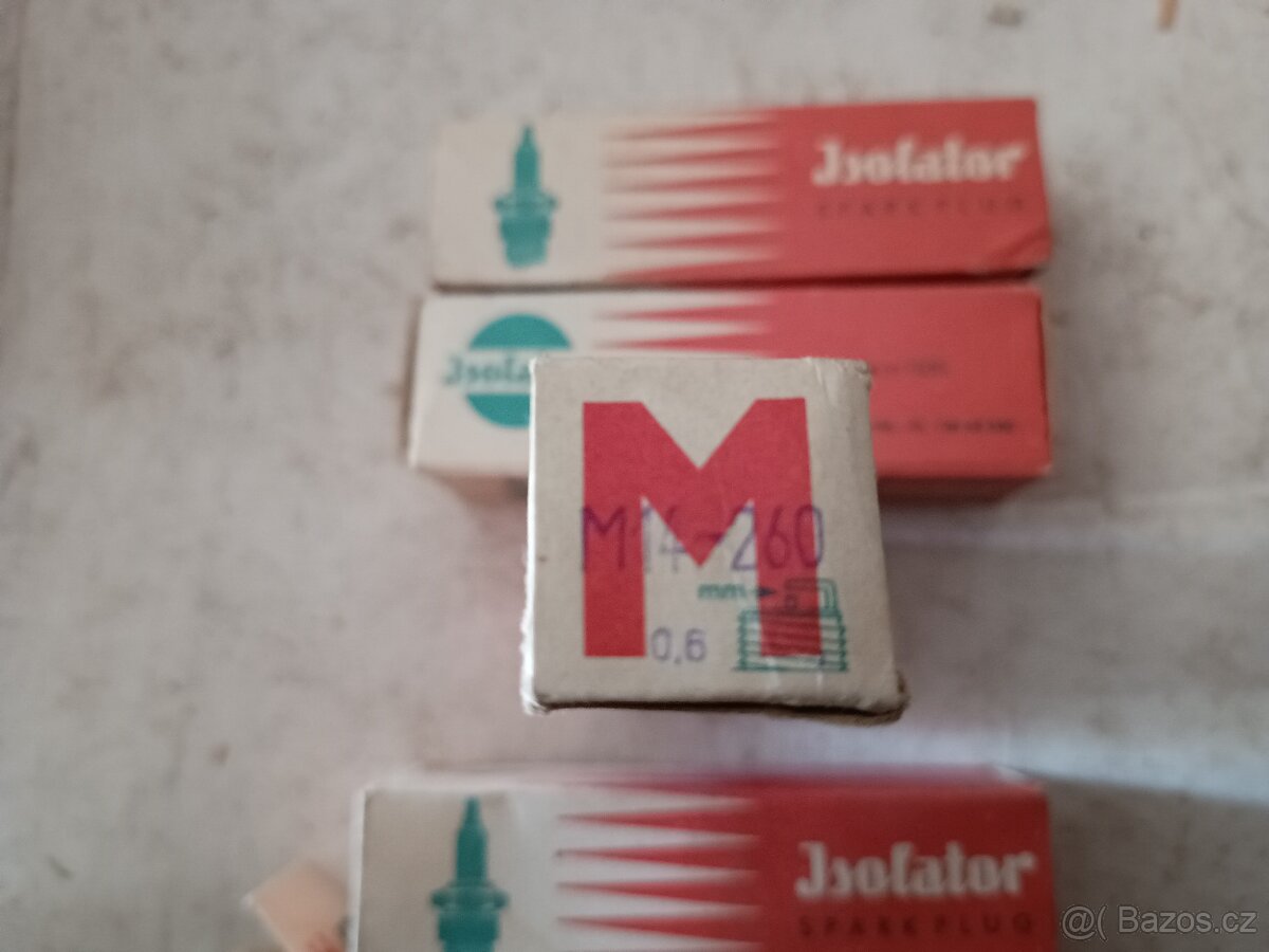 Svíčky Izolator M14-260, Trabant, nepoužité - 2