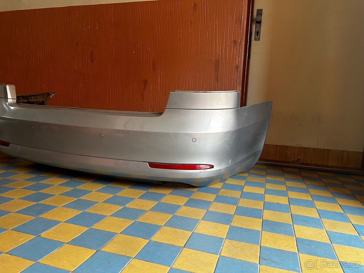 Zadní nárazník Octavie po FL včetně senzoru - 2