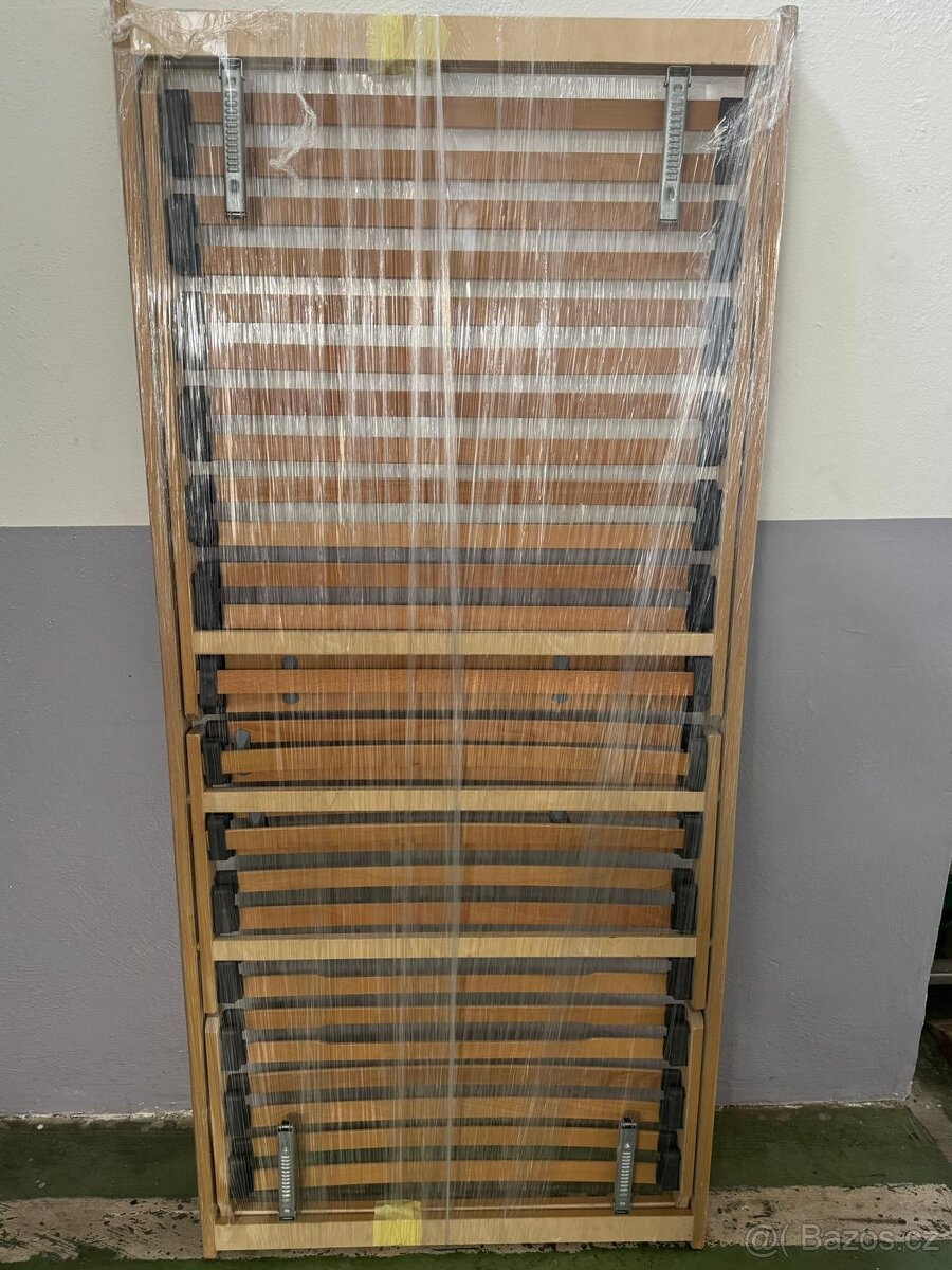 Prodám postel 180/200cm s matrací a rošty - 2