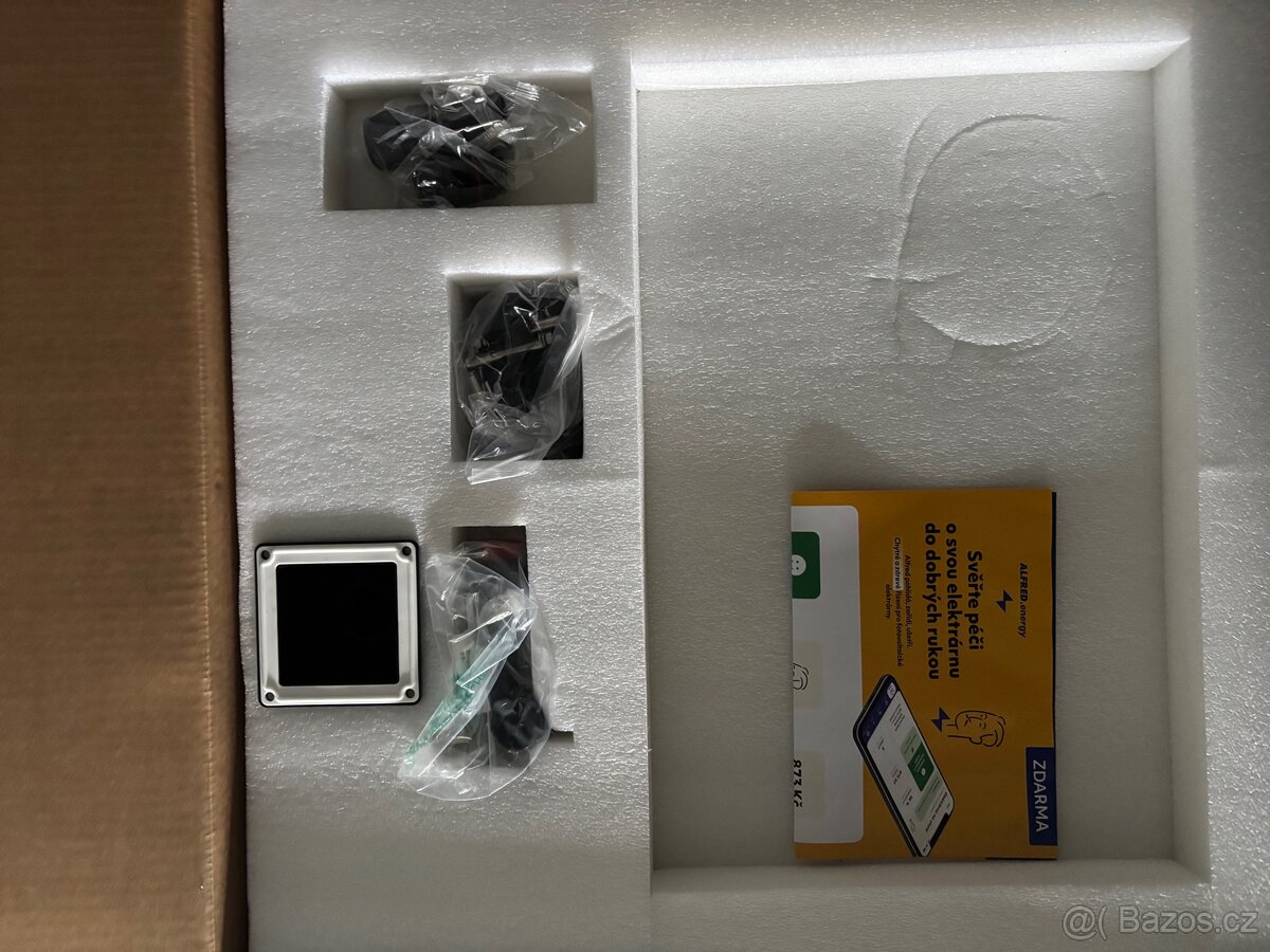 Měnič Growatt SPH 10000TL3 BH-UP - 2