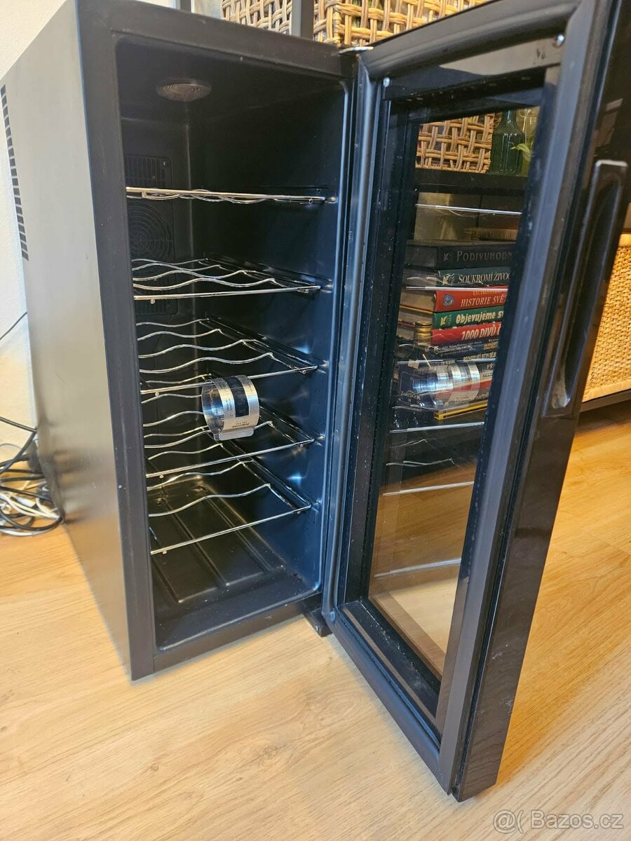 vinotéka Fagor – na 12 lahví - 2