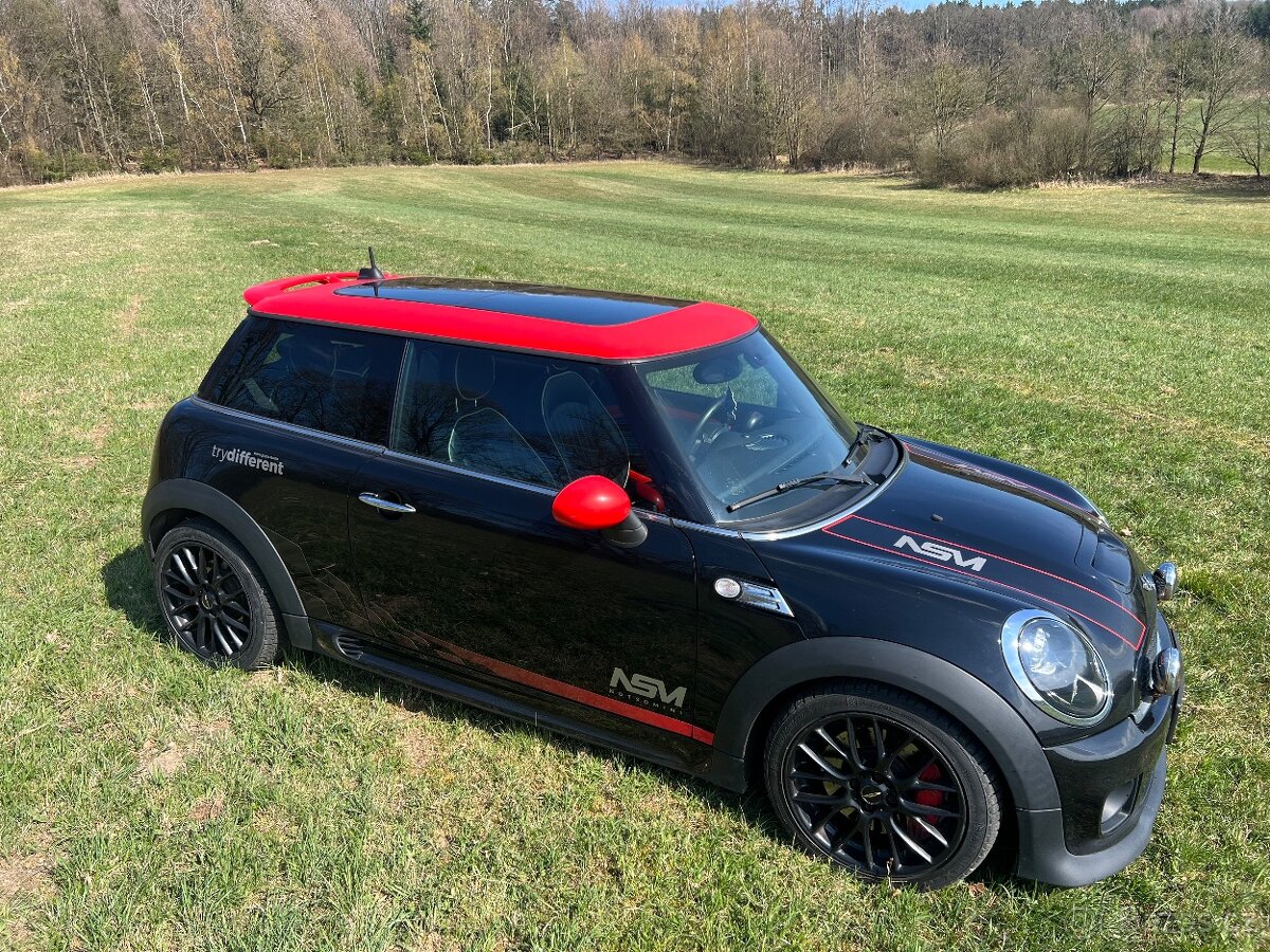 Mini Cooper John Cooper Works - 2