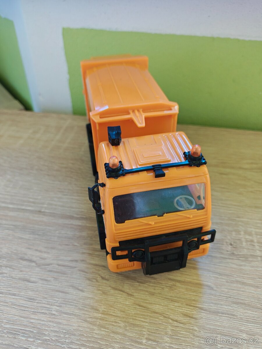Popelářské auto - 2