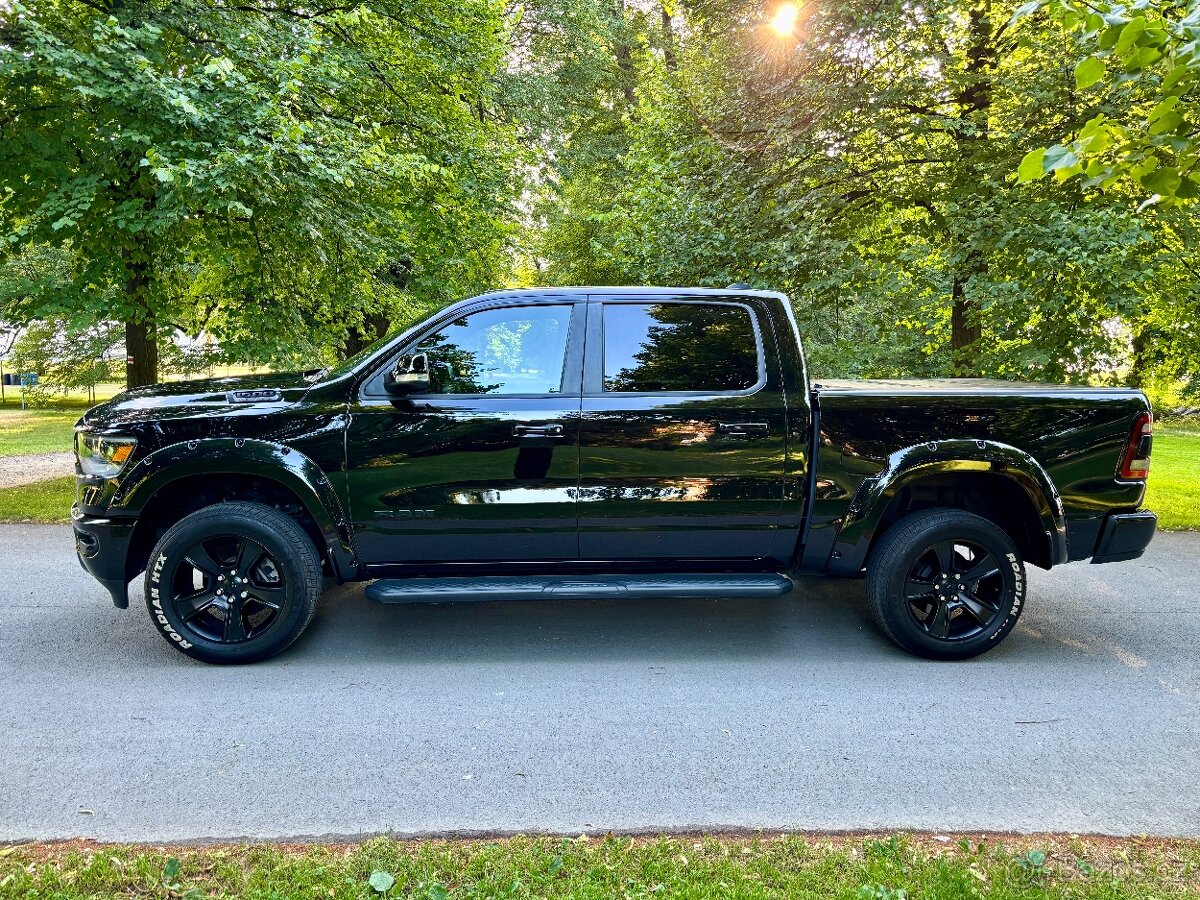 Dodge Ram 1500 5.7 Laramie Sport - 2