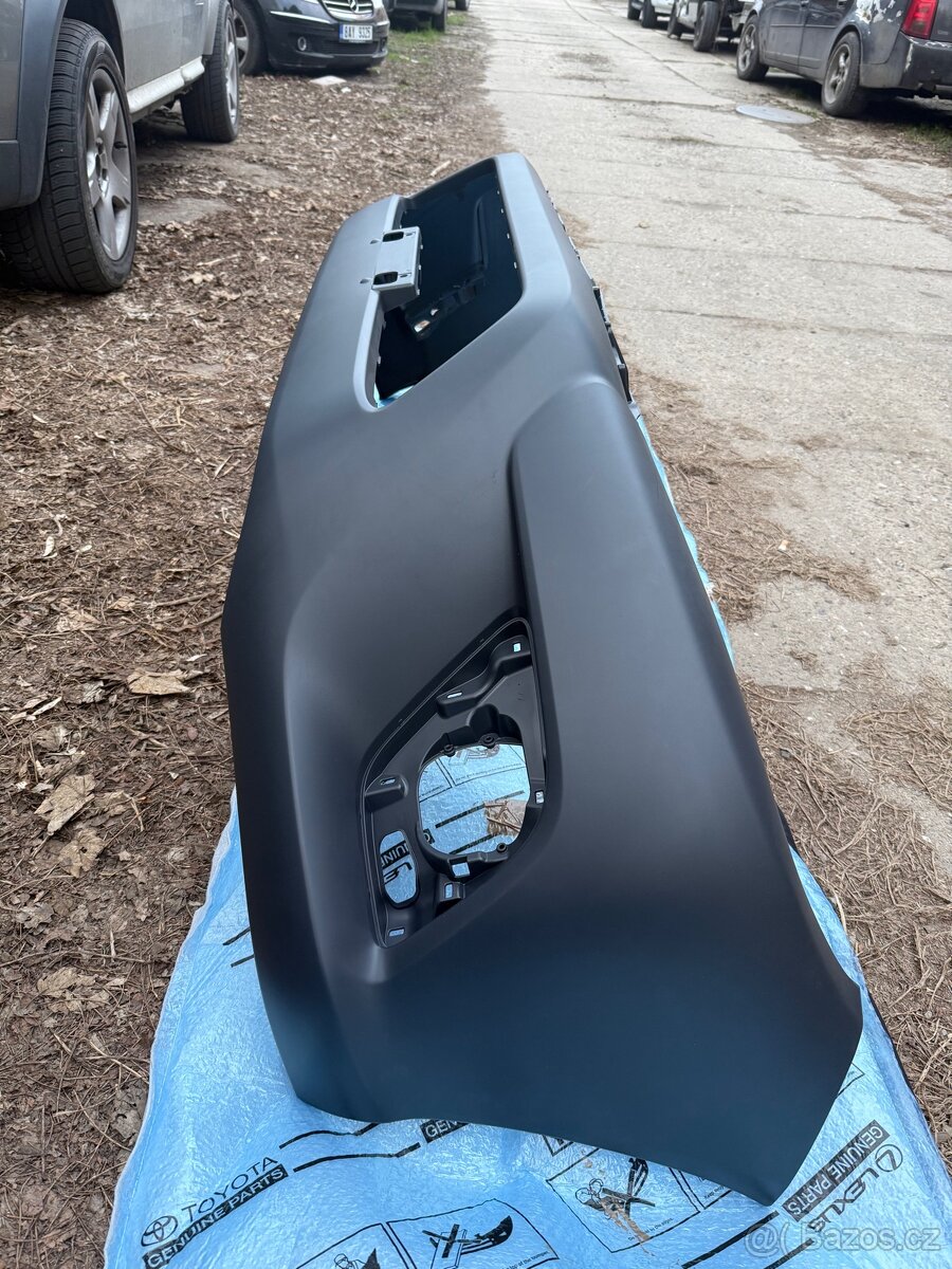 Nárazník Hilux VIII. - 2