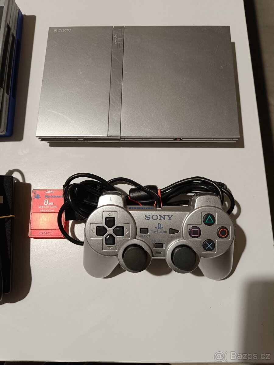 Playstation 2 Slim Silver - 2