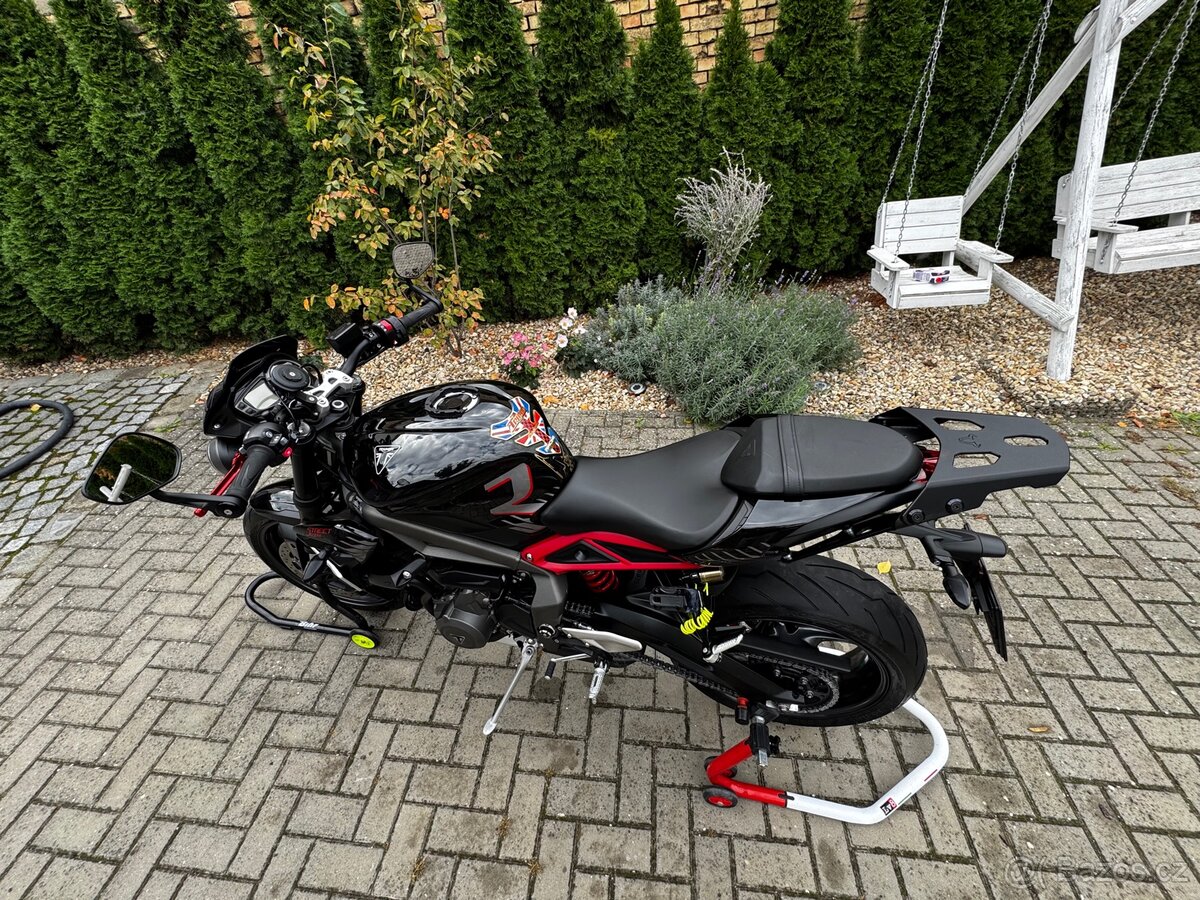 Triumph Streed Triple 765R - 2