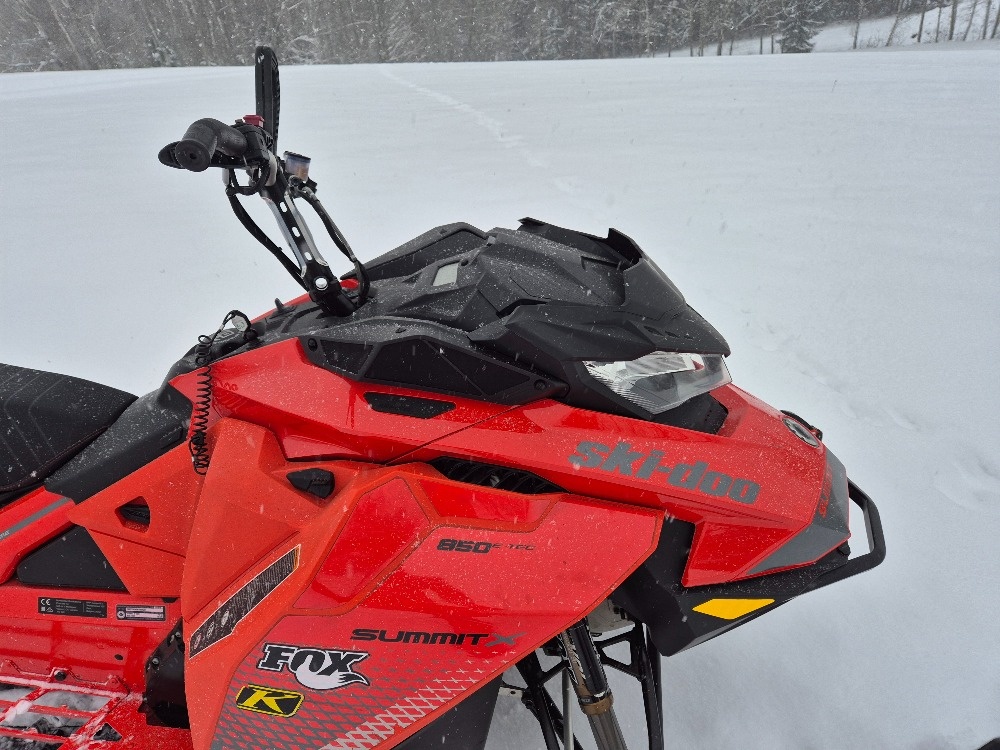 Ski-DOO Summit X154