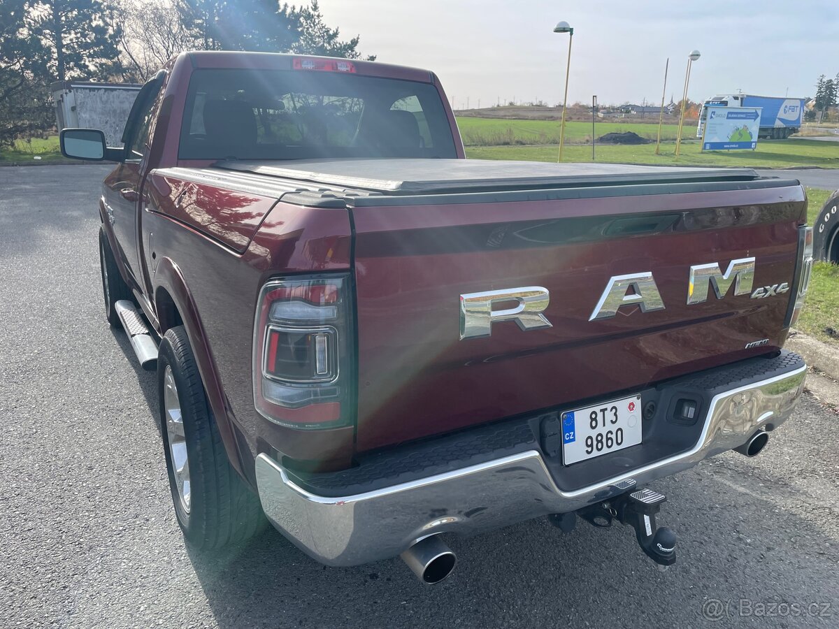 DODGE RAM 1500 5.7 V8 HEMI 401ps 4x4 DPH rv 2021