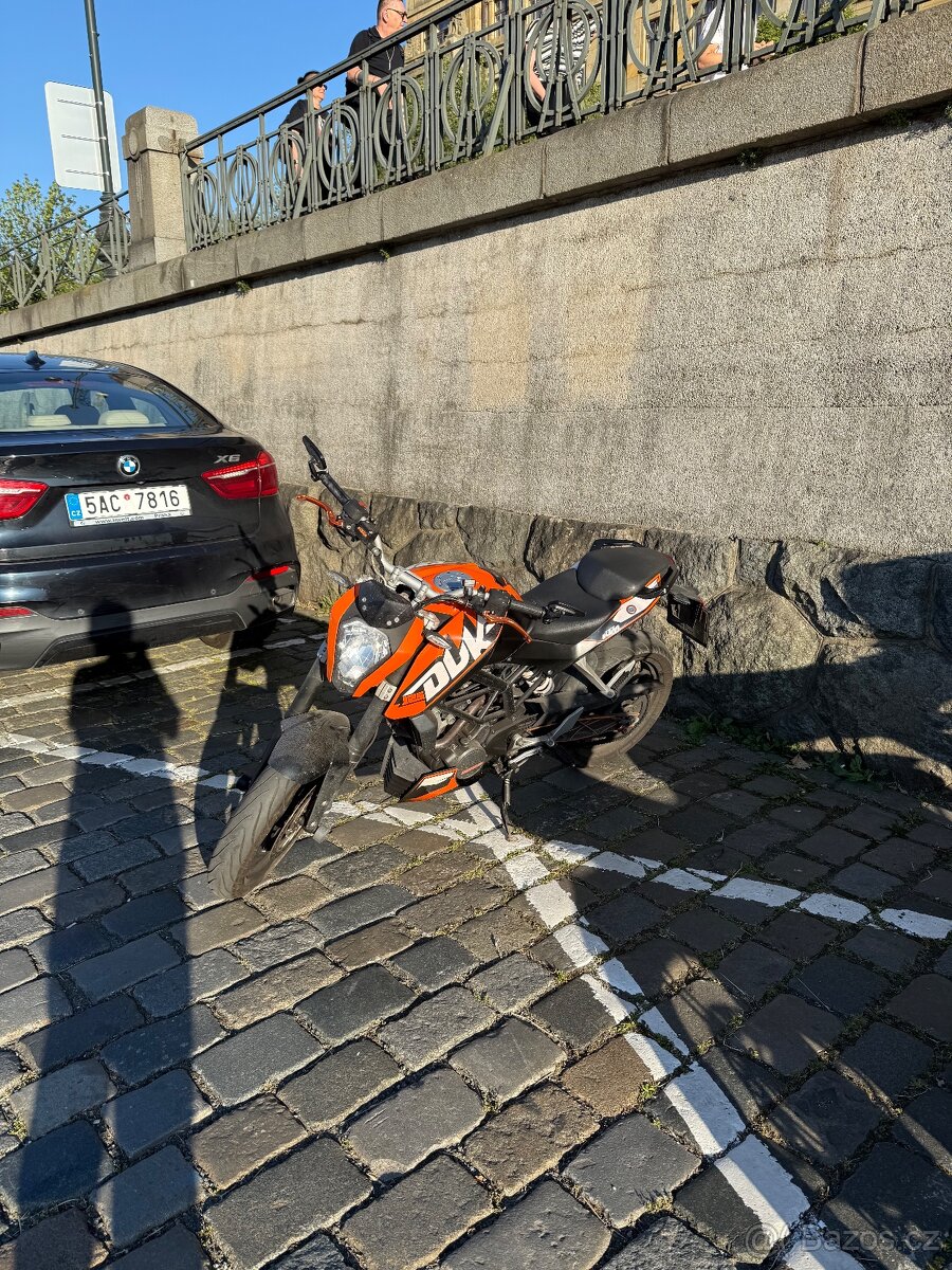 KTM Duke 125 (r. 2011) + laděný výfuk Arrow