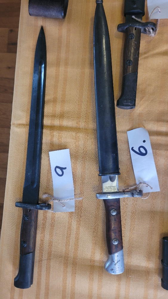 Rozprodám sbírku bodáků - 2