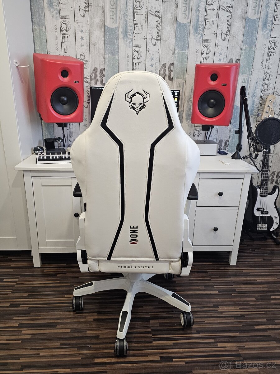 Herní židle Diablo X-One 2.0 Normal size - 2