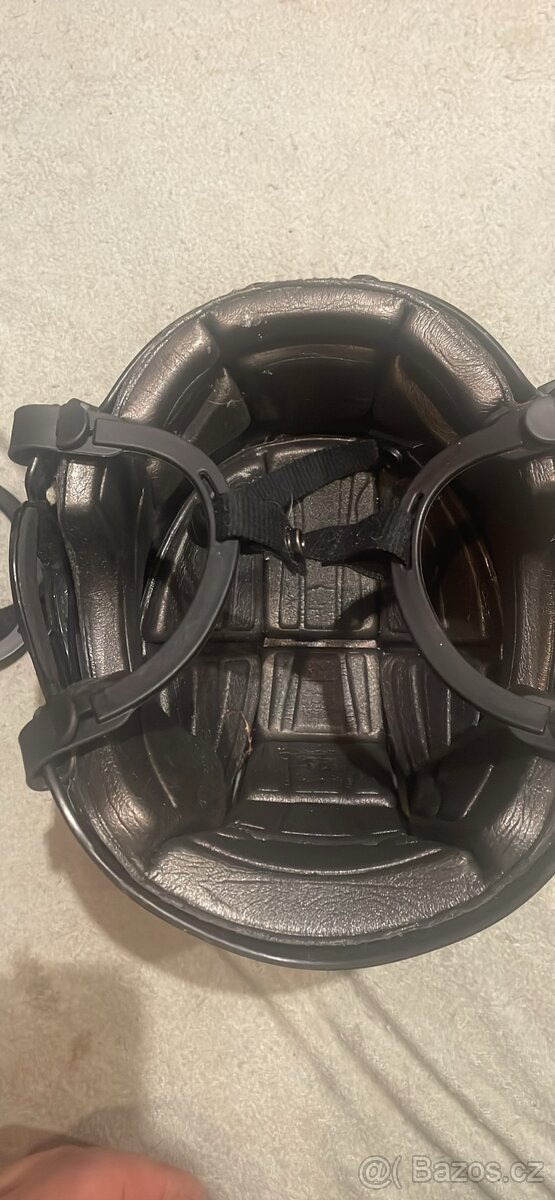 Hokejová helmy helma - 2
