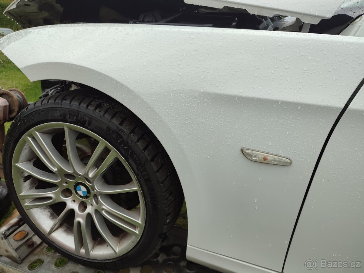 BMW E92 320d xDrive 135kw 2010 díly z vozu 320xd - 2