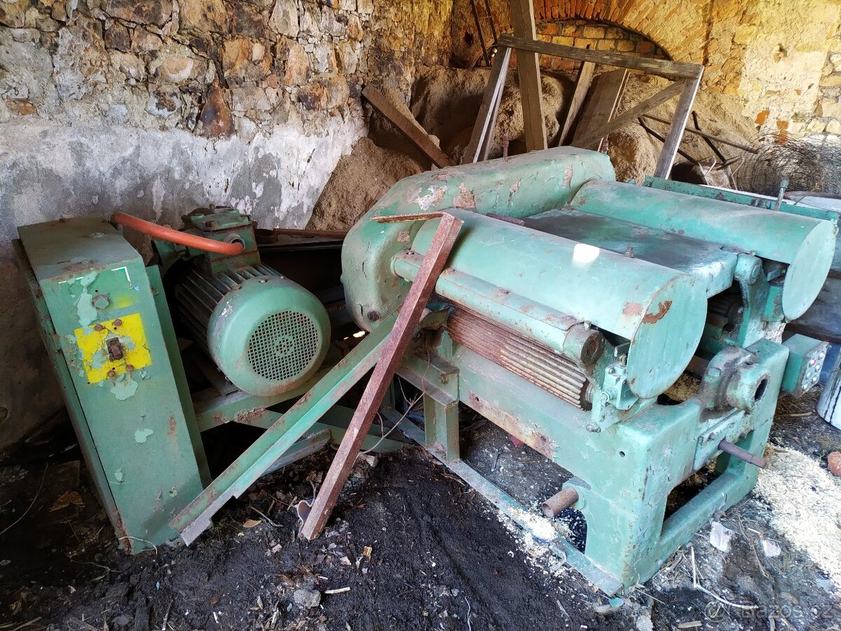 Omítací pila DN 450 - 2