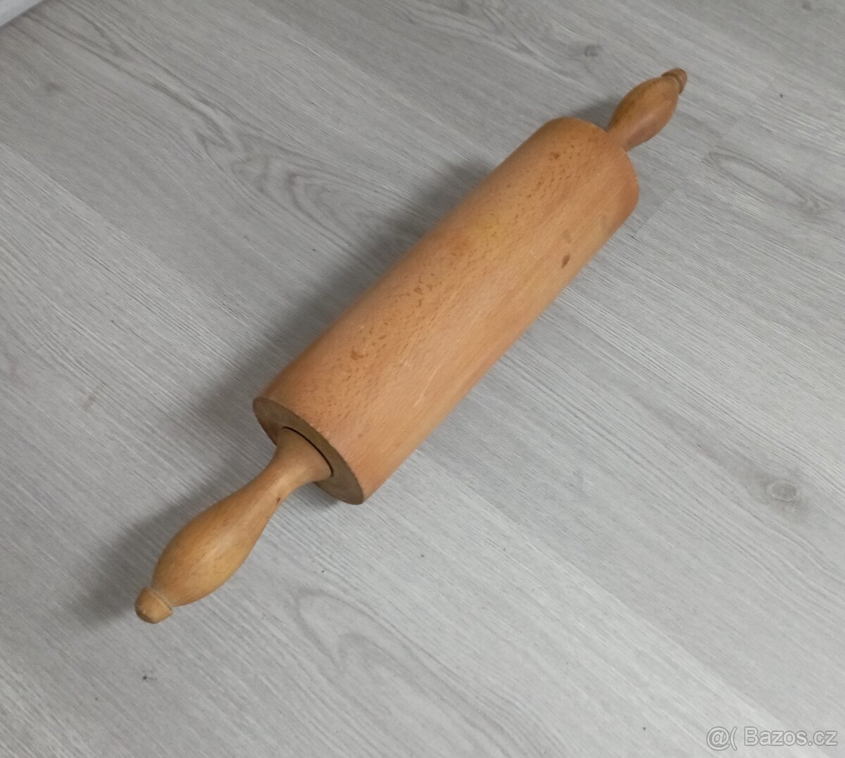 Dřevěný kuchyňský váleček na těsto - 2