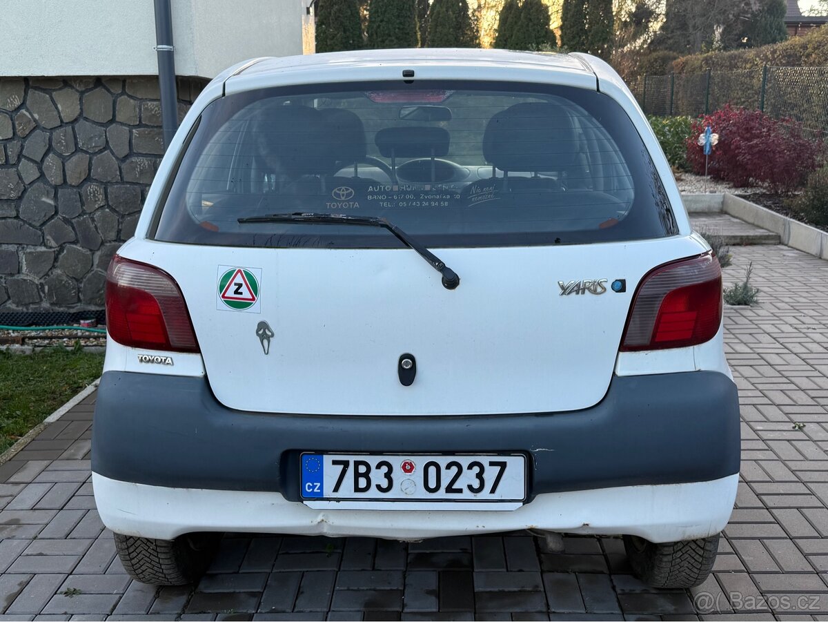 Toyota Yaris - 2