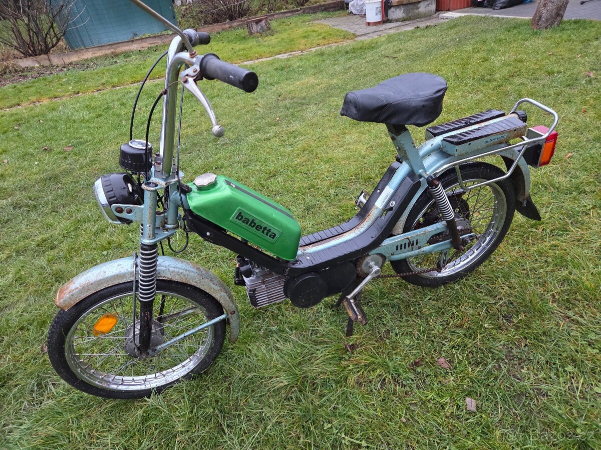 JAWA Babetta 210 s kartičkou, nový model zelená 7. - 2