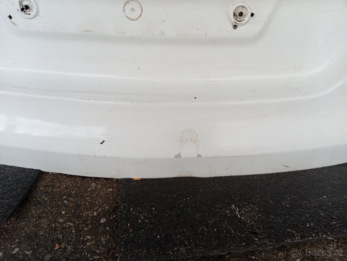 Páté dveře Insignia - 2