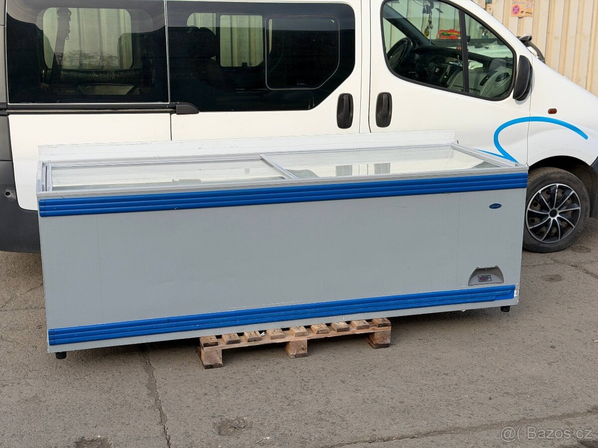 Prosklený pultový mrazák 250x85x85cm - 2