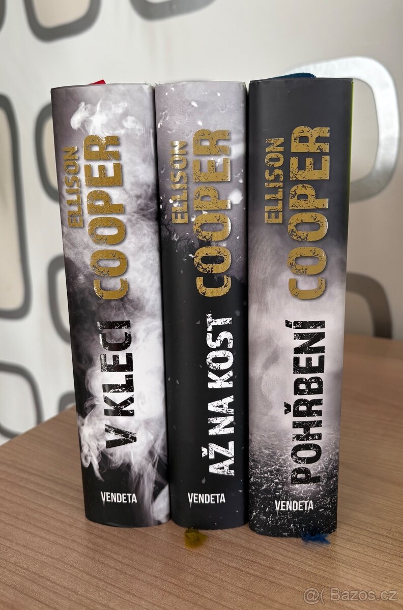 Knihy Ellison Cooper série Sayer Altairová - 2