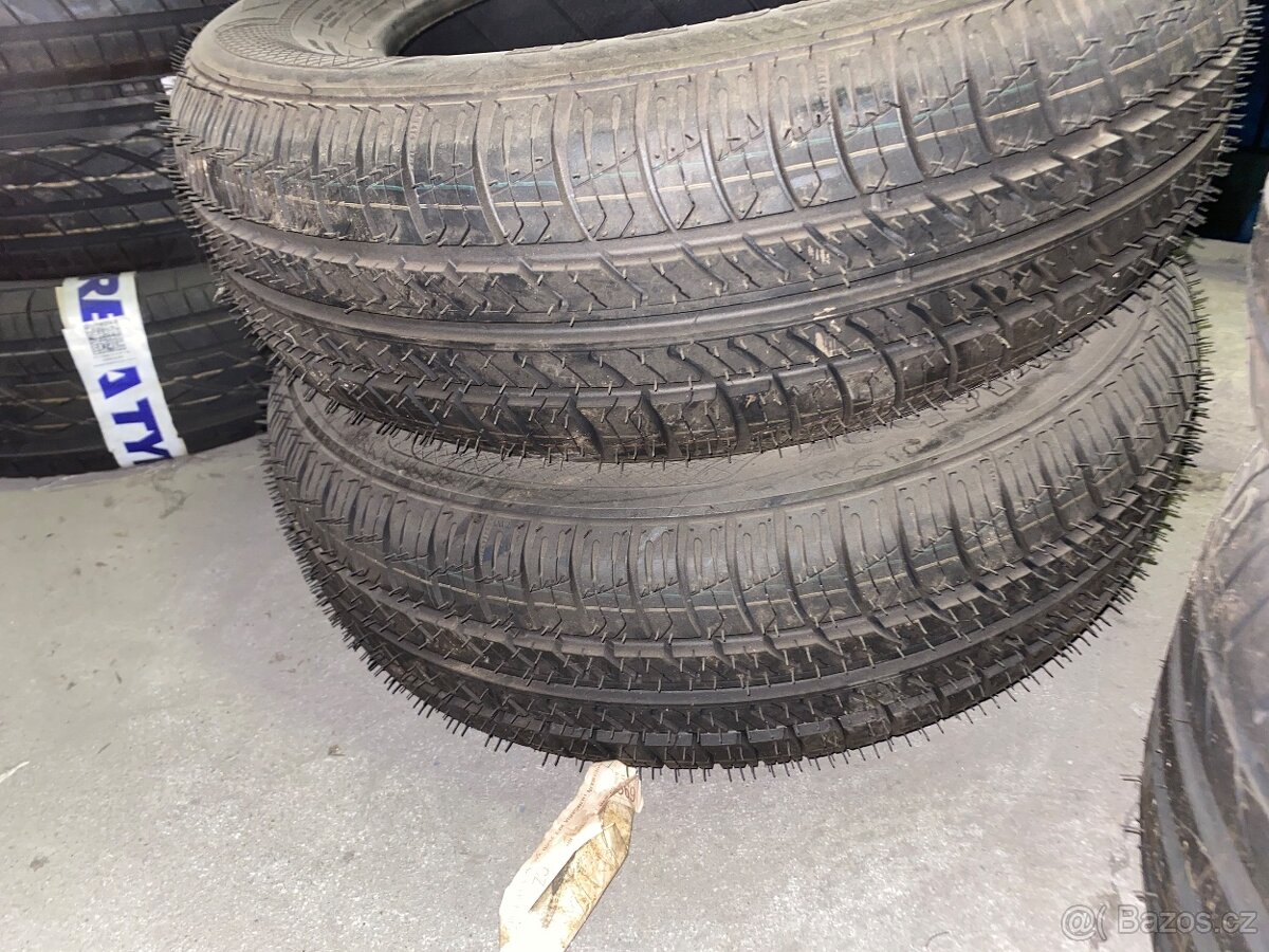 2x nove pneu kleber 175/70 R13 - 2