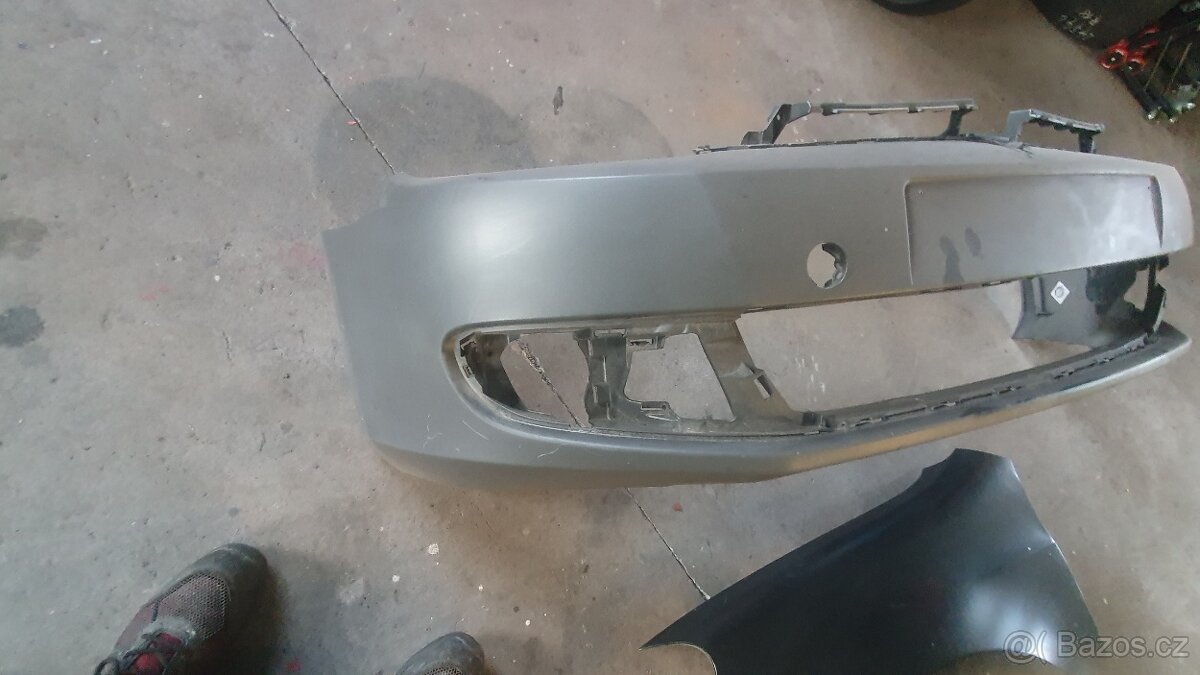 Prodám blatnik a naraznik golf6 - 2