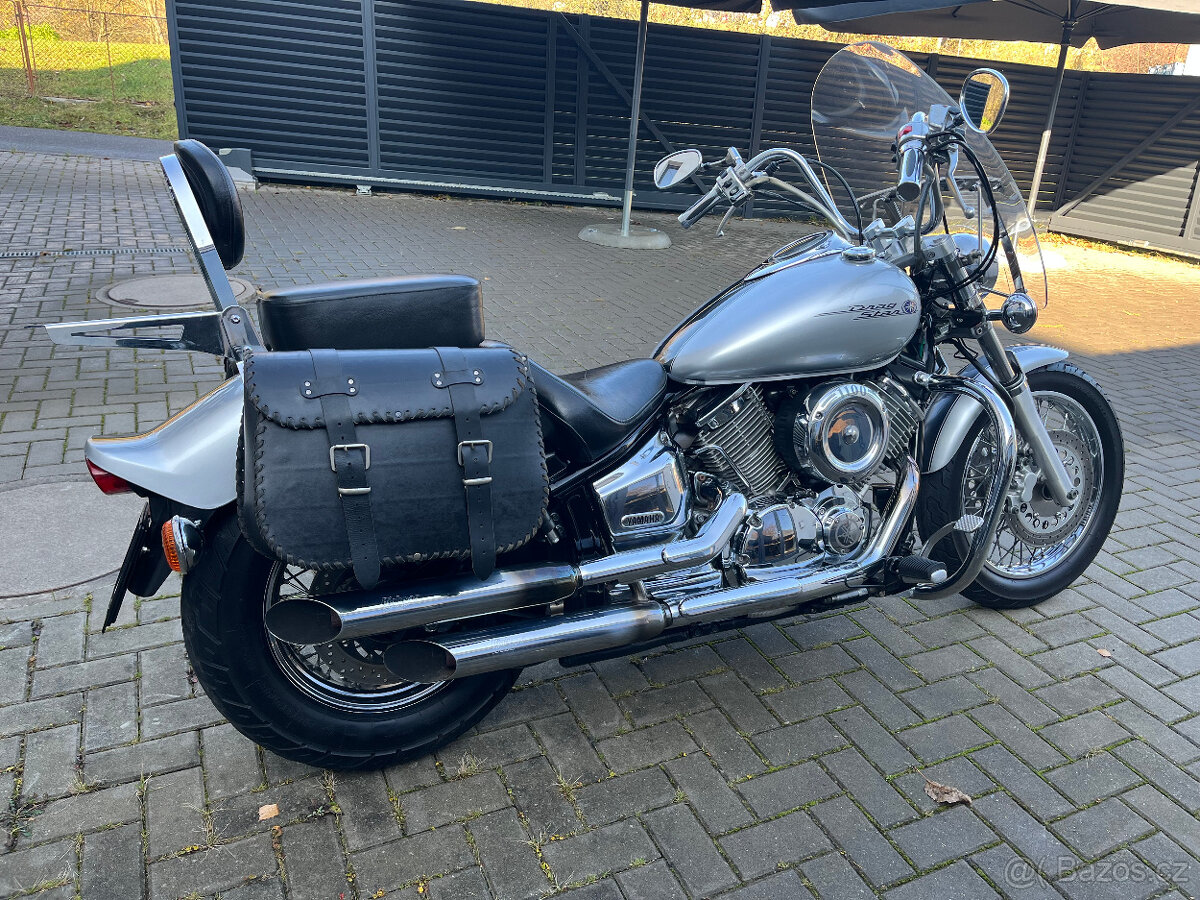 Yamaha XVS 1100 Dragstar stříbrný - 2