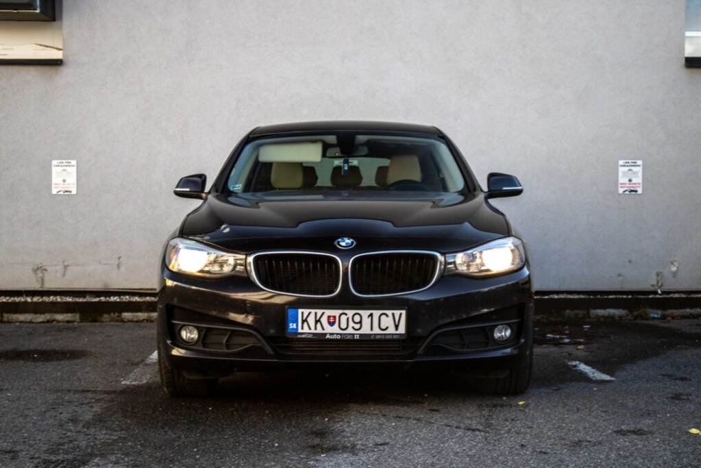 BMW Rad 3 318d xDrive, 100kW, M6 - 2