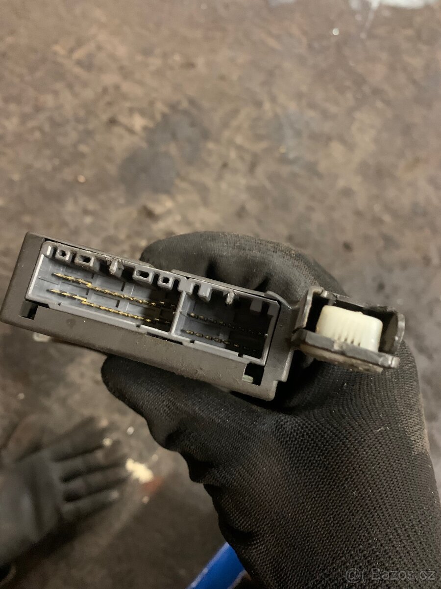 Jednotka dveří Alfa romeo gt - 2