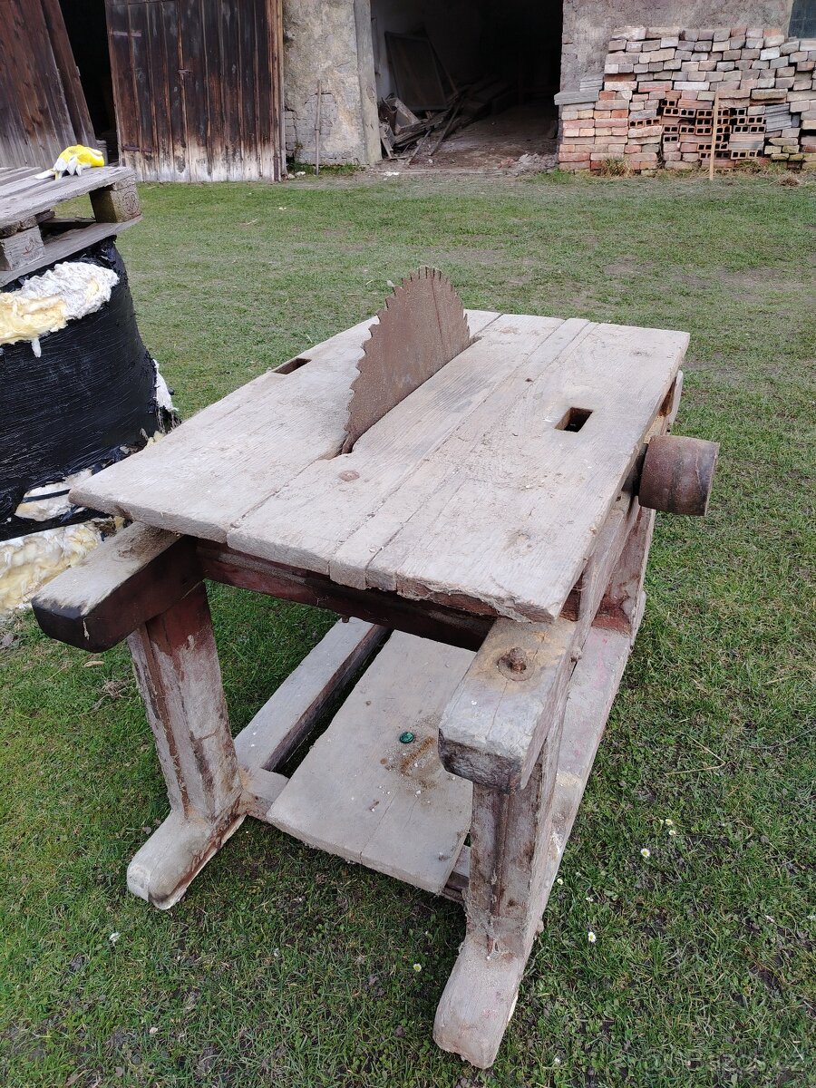 Historická cirkulárka - 2