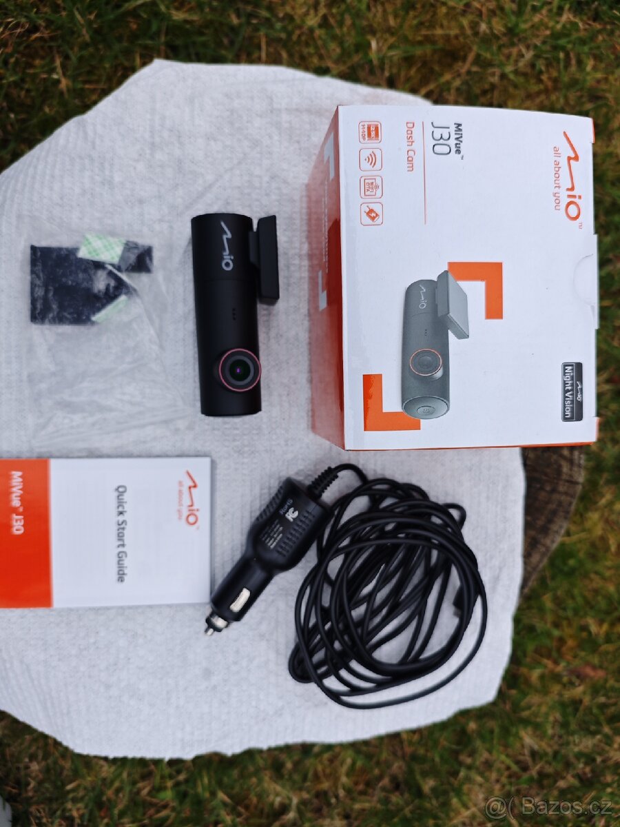 Mio MiVue J30 autokamera - 2