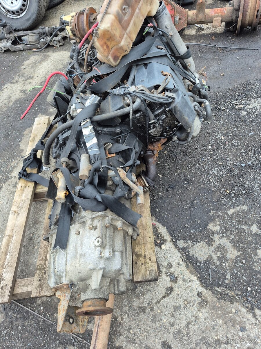 Motor iveco daily 2.8 rok 2004 - 2