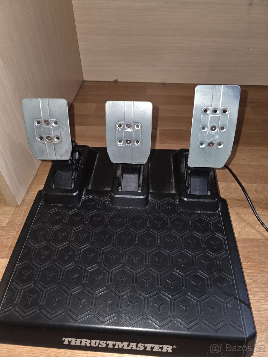 Herní volant Thrustmaster T248 (PS4, PS5, PC) + magnetické p - 2