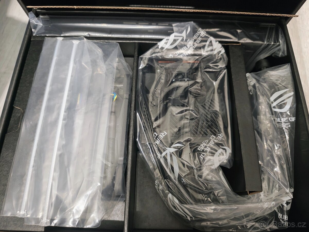 ASUS ROG RYUJIN III 240 - 2